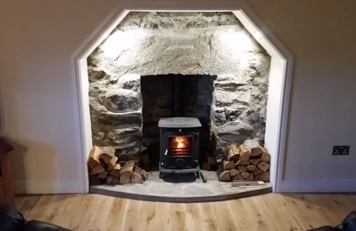 Benbecula Cottage | Beach side cottage steeped in family history, pet friendly, sleeps 4.