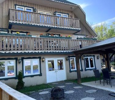 Seguin Apartment | Beach Suite On Muskoka Shores