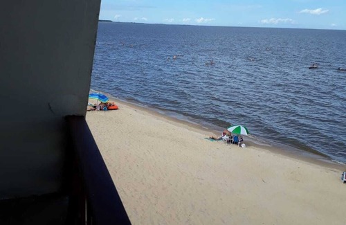 Uruguay Ski Chalet | BEACH VIEW, Lake Merin, URUGUAY.
