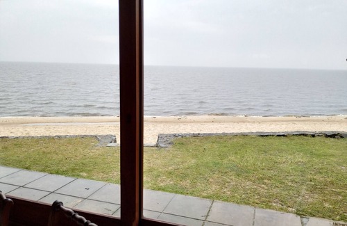 Uruguay Ski Chalet | BEACH VIEW, Lake Merin, URUGUAY.
