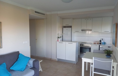 Almadrava Beach Apartment | Beach View Paradise, pets welcome!