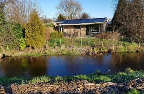 Lemmer House | Beachbungalow Park Iselmar 39 aan Ijsselmeer bungalow 26