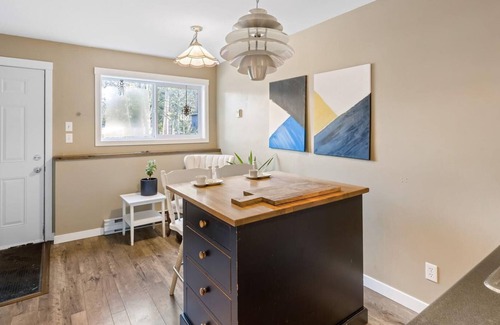 Beachcomber House | Beachcomber adorable 2 bedroom suite