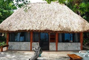 Beachcomber Island Resort | Beachcomber Island Resort