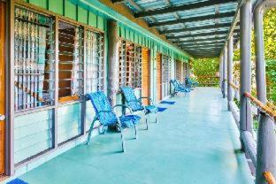 Beachcomber Island Resort | Beachcomber Island Resort