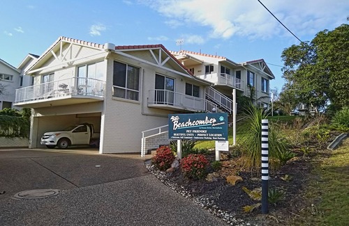 Merimbula Apartment | Beachcomber: Unit 3 (Upstairs)