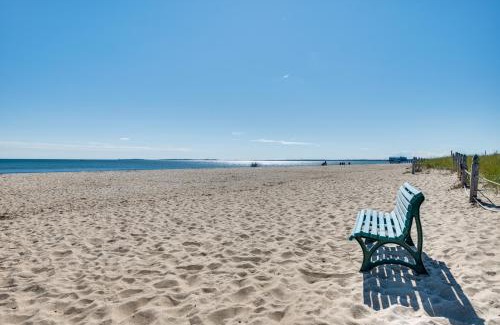 Old Orchard Beach Apartment | Beachfront 14 Condo on Old Orchard Beach