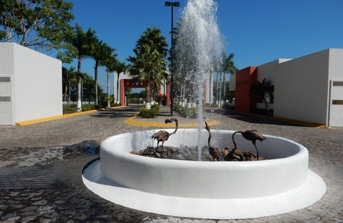 Flamingos Condo | BEACHFRONT 2-BD CONDO HAS IT ALL in Nuevo Vallarta, Mexico