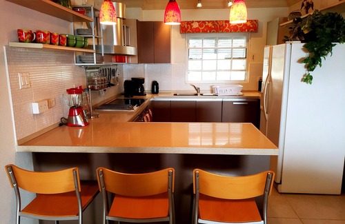 St. Lawrence Gap Condo | Beachfront Apartment in St. Lawrence Gap - Close To Your Every Need