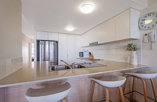 Marcoola Apartment | Beachfront Apt with rooftop spa across from Marcoola Beach
