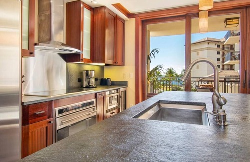 Ko Olina Condo | Beachfront Beach Villas at Ko Olina O-501