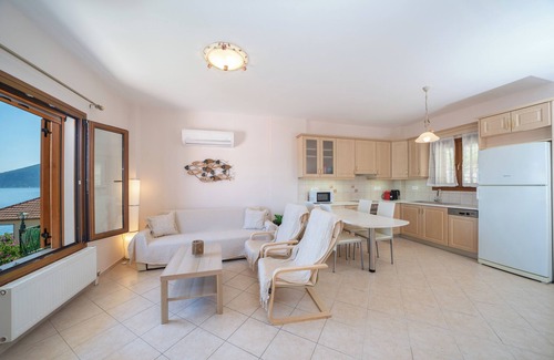 Matsoukata House | Beachfront Bliss at Tassos House – Luxury Escape in Fiskardo, Kefalonia