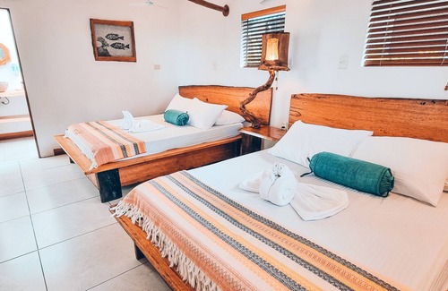 Drake Bay Cabin | Beachfront Cabin next to the Corcovado National Park-All meals included