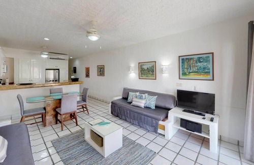 Playacar Fase I Condo | Beachfront Condo in Playacar Stunning Ocean Views 7109