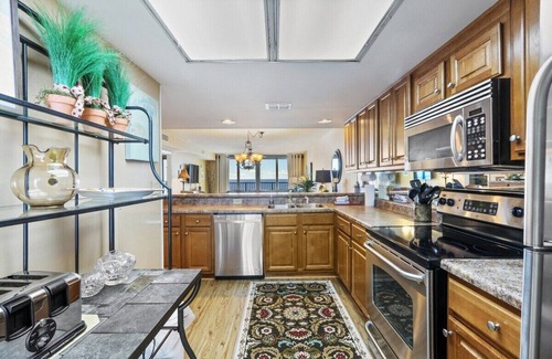 Orange Beach East Condo | BEACHFRONT CONDO, FAMILY FRIENDLY, QUIET AREA, CLOSE TO FLORABAMA