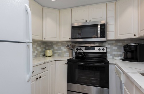 Nokomis Condo | 🏝Beachfront Condo Overlooking Gulf of Mexico🏝