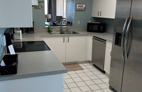 Palm Coast Condo | Beachfront Condo- Panoramic Ocean View from Wraparound Balcony, POOLS Pickleball