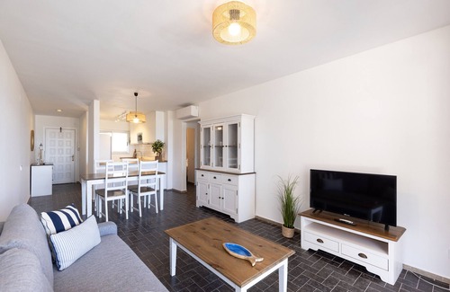 Vilafortuny Apartment | Beachfront family apartment in Cambrils - UHC DMS V