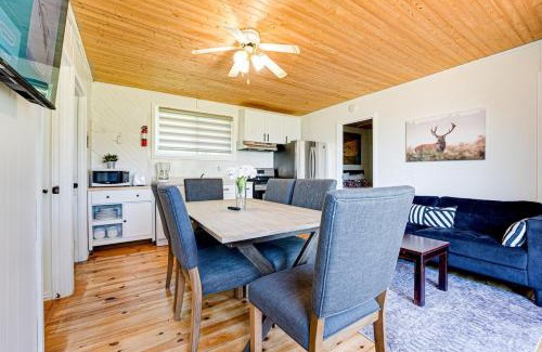 Magnetawan House | Beachfront Getaway #3 - Maijac Resort & Marina