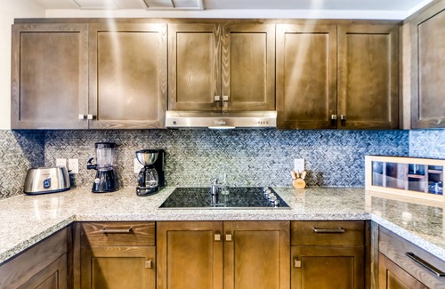Barrio Los Faroles Condo | Beachfront getaway with pool, ocean view & beach access