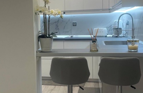 Eretria House | Beachfront House in Eretria-Theros Residence I, 15m from the Sea-1h from Athens
