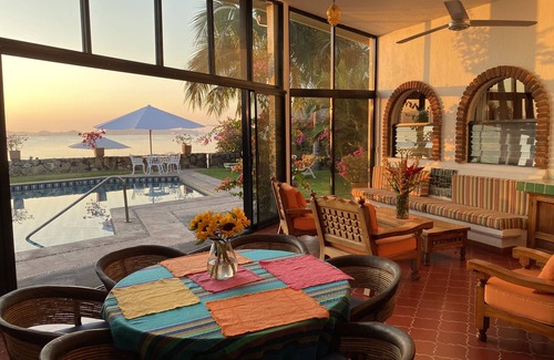 Manzanillo House | Beachfront Jewel directly on the beach in gated community at Club Santiago