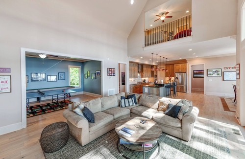 Bowling Green House | Beachfront Lakehouse on Lake Wylie!