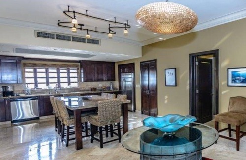 Los Cabos Condo | Beachfront Luxury Resort/Spa, Award winning, 4th Floor, Ocean view, Medano Beach
