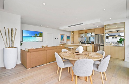 Palm Beach Apartment | Beachfront Luxury Palm Beach