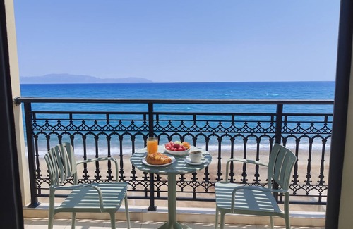 Agia Pelagia Apartment | Beachfront Panorama Apart - Kythira Seaside Nest