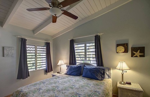 Cane Bay Condo | Beachfront Pink Condos #10