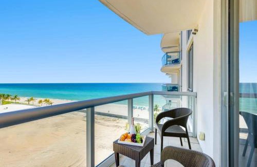 Sunny Isles Beach Apartment | Beachfront Resort Pool Ocean View Balcony Gym