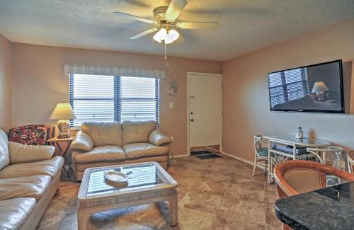 Sunset Beach Apartment | Beachfront St Petersburg Condo with Community Pool!