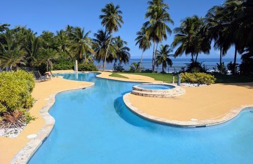 Puntas House | Beachfront Surf House-Family Fun, Pool and Solar