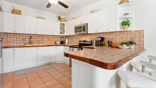 Puntas House | Beachfront Surf House-Family Fun, Pool and Solar