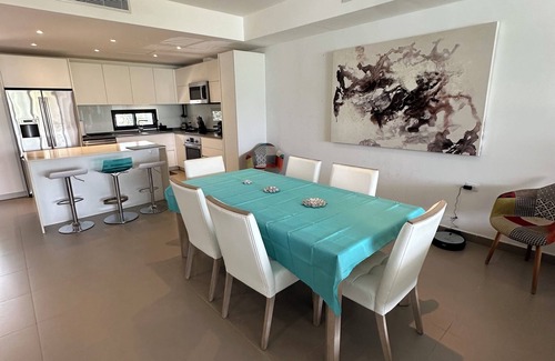 Beacon Hill Condo | Beachfront Ultra Luxury - New Modern 2 Bed/2.5 Bath