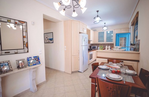 Eretria Villa | Beachfront Villa – Just 40 Steps from your Private Beach