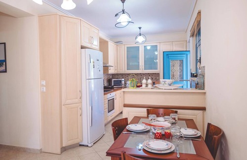 Eretria Villa | Beachfront Villa – Just 40 Steps from your Private Beach