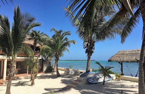 Soliman Bay Villa | Beachfront Villa & pool a Tropical Paradise to relax & enjoy