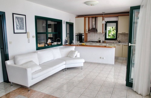Gradac Villa | Beachfront Villa Shades of Summer