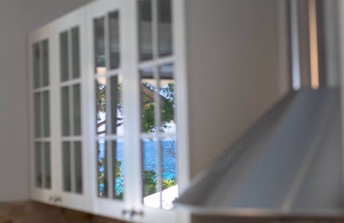 Brela Villa | Beachfront Villa with heated private pool