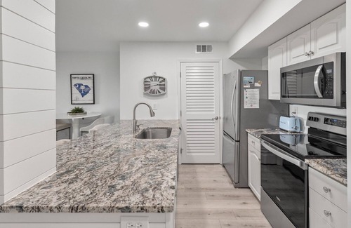 Seabrook Island House | Beachfront w/Breathtaking Views! 1BR/2BA Villa! No Club Access