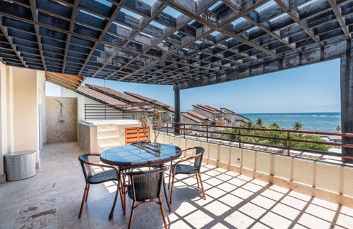 Punta Cana Apartment | Beachfront w Jacuzzi SotoGrande 2BR CC4