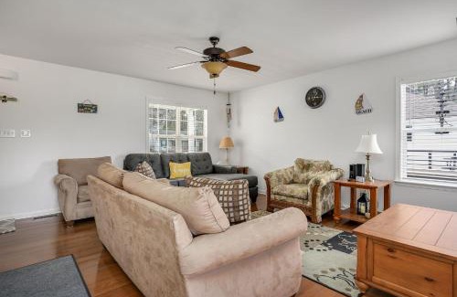Captain's Cove House | Beachin' at the Cove - Golf course, Shared pool & more!