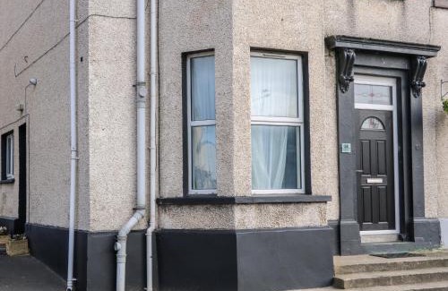 Castlerock Apartment | Beachside and Golf Apartment