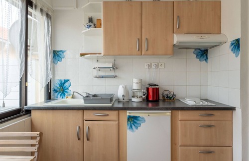 Mimizan-Plage Apartment | Beachside Apartment in Mimizan - 50m from Ocean, Terrace & Parking Included