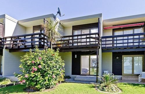Snells Beach Apartment | Beachside at Snells - Snells Beach Apartment