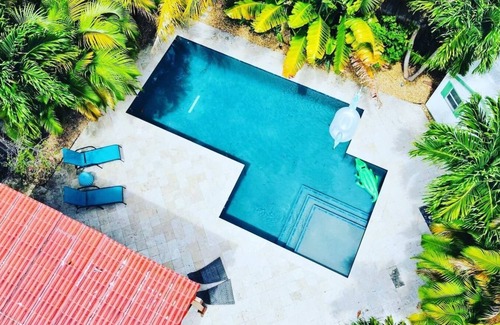 Dania Beach Villa | Beachside Bliss Lush Pool, Courtyard & Garden
