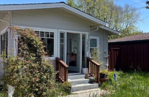 Opal Cliffs House | Beachside Bungalow