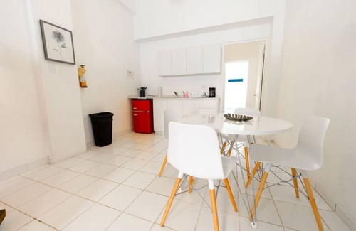 Puerta de Tierra Apartment | Beachside Gem, Steps to Sun and Surf